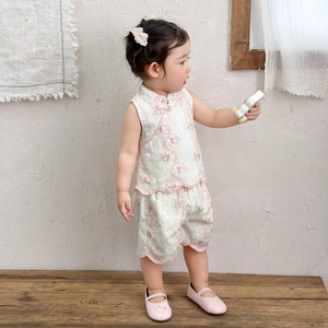 Ensemble d'été pour filles style chinois avec haut floral sans manches et short
