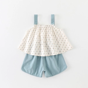 Completo estivo da neonata con canotta floreale e pantaloncini in cotone abbinati