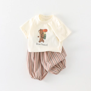 Cute bear travel t-shirt and striped bubble pants two-piece cotton summer set for toddlers