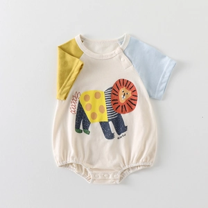 Short sleeve baby bodysuit with lion print and colorful raglan sleeves in soft beige