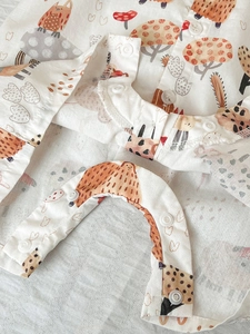 Short sleeve baby floral cotton romper with cute bird and mushroom prints on light fabric