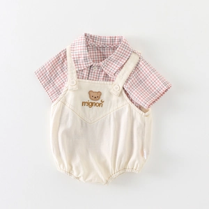 Baby Jungen Sommer-Set mit rosa kariertem Hemd und beiger Bären-Latzhose
