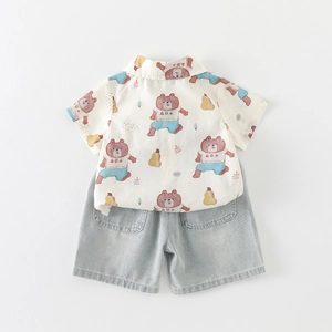 Kids summer set with cartoon bear print shirt and light blue denim shorts