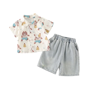 Boys summer two-piece outfit with bear print cotton shirt and distressed denim shorts