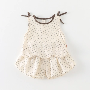 Infant girl summer floral sleeveless top and bloomers set with bow print