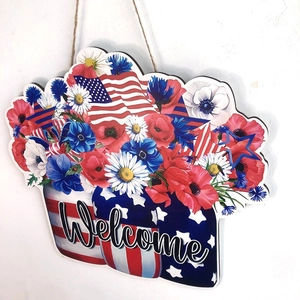 Plaque de bienvenue patriotique USA avec étoiles et fleurs pour décoration murale
