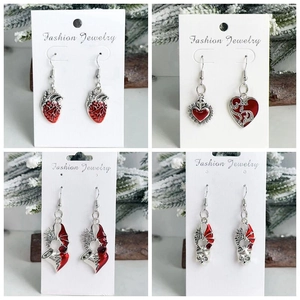 Boucle d'Oreille d'Halloween Gothique en Alliage Pendentif Cœur Crâne Aile Croix Argent Vintage Émail Rouge Bijoux Accessoire de Costume Cadeau Femme