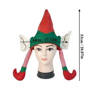 Vue détaillée du chapeau de lutin de Noël en feutre avec oreilles blanches et jambes rayées