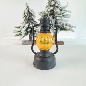 Retro lantern keychain with orange bulb and black base for Halloween festive decoration