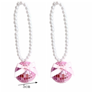 Détails de la boule disco rose avec poignée en perles et nœud, diamètre de 5 cm