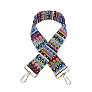 Bandoulière large réglable de style ethnique coloré avec motifs géométriques et clips d'or