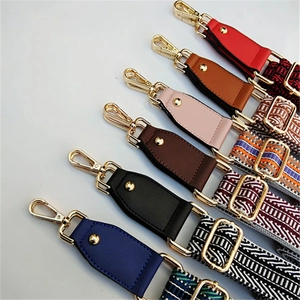 Adjustable wide replacement shoulder strap with colorful geometric patterns for handbags