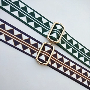 Bandoulières larges réglables style ethnique avec motifs géométriques et boucles dorées