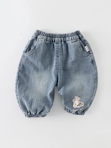 Pantalon en jean délavé bleu clair pour enfant avec broderie lapin et taille élastique