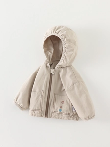 Trendige beige Kinder-Kapuzenjacke mit Cartoon-Bär und elastischen Bündchen für Jungen