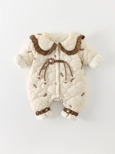 Barboteuse matelassée pour bébé avec col volanté et motif floral pour automne hiver