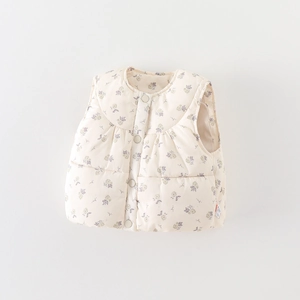 Gilet matelassé à fleurs pour tout-petits avec boutons-pression en beige et rembourrage doux