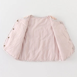 Gilet en duvet rose pour bébés filles avec bordure fleurie et boutons pressions