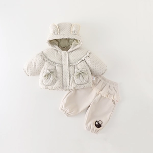 Ensemble d'hiver fleuri pour bébés avec capuche à oreilles d'ours et pantalon chaud