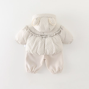 Ensemble d'hiver floral pour bébé avec veste à capuche à oreilles et pantalon assorti
