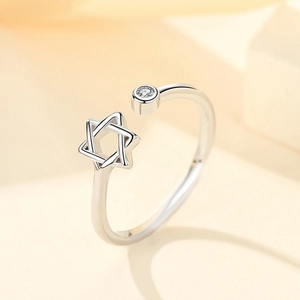 Minimalist S925 sterling silver open ring with hexagram star and clear zircon