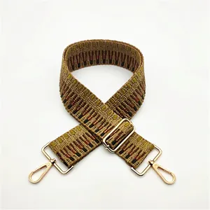 N° 34 bandoulière tissée réglable avec motifs géo rétro et boucles en métal doré