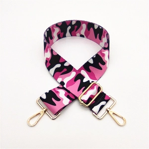 Tracolla di ricambio camo rosa e nera con moschettoni girevoli in metallo dorato