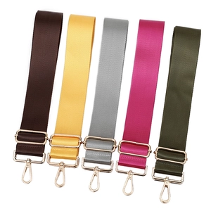 Bandoulières réglables en nylon multicolore avec mousquetons en métal doré