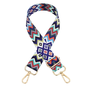 Tracolla regolabile stile boho con motivi geometrici colorati e ganci in metallo oro
