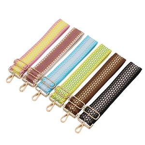 Bandoulières larges réglables de rechange avec motif alvéolé et crochets dorés