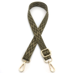 Adjustable 2.5cm wide geometric pattern crossbody bag strap with gold metal buckles