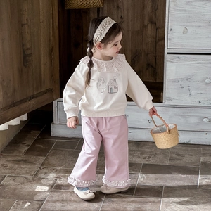 Girls toddler beige ruffle sweatshirt and pink pants two-piece outfit set for spring