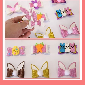 Detailoverzicht van Pasen haarspeldjes met glitter konijnenoren en pluche pompons