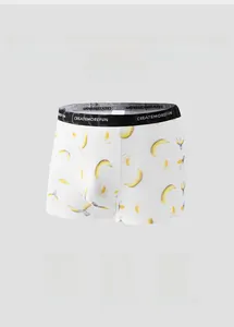 Détail du tissu mesh respirant du boxer pour hommes avec imprimé à motif banane