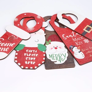 Weihnachtliche Holztürhänger Set mit Weihnachtsmann und Schneemann Motiven für Deko