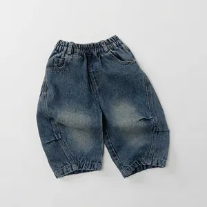 Pantaloni in Denim per Bambini Primavera Stile Coreano Vita Elastica Larghi Casual Jeans in Cotone per Bambini Bambine Abbigliamento Neonato