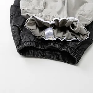 Pantaloni cargo per bambini in cotone grigio chiaro e nero carbone con elastico
