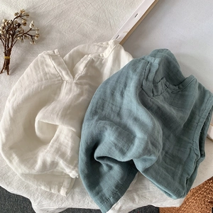 Gilet senza maniche in garza di cotone traspirante per bambini in bianco e blu grigio