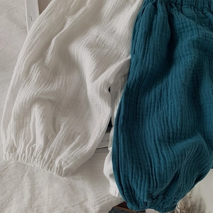 Pantalon de jogging en gaze de coton respirant pour enfants avec poignets élastiques
