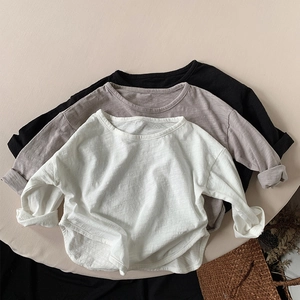 Three-pack slub cotton long-sleeved T-shirts in white, grey, and black colors