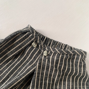 Pantalon rayé en coton et lin pour enfant avec taille élastique et boutons