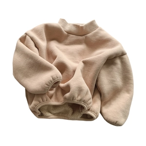 Thickened children's fleece sweatshirt in beige with warm lamb wool lining and loose fit