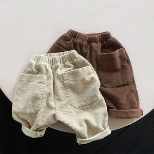 Pantaloni a gamba larga in velluto a coste per bambini con vita elastica e grandi tasche