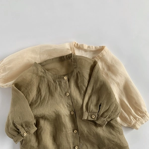 Veste de protection solaire respirante en lin pour enfants en vert olive et beige