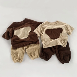 Ensemble t-shirt et pantalon en coton pour enfants avec motif ours brun et beige