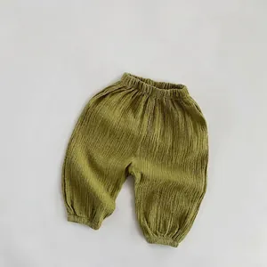 Detailansicht der olivgrünen Baumwoll-Doppelschicht-Gaze-Atmungsaktive Mückenschutzhose