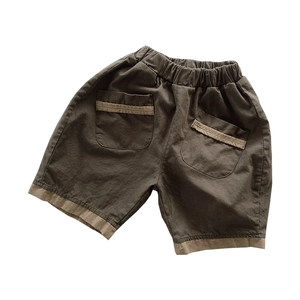 Short rétro en coton pour enfant avec taille élastique et détails de patchwork contrastés