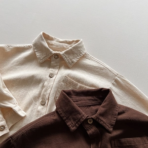 Kids cotton long sleeve shirts in beige and brown with wood-style buttons and pockets