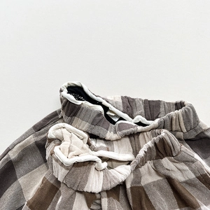 Pantalon sarouel vintage pour enfants à carreaux marron et beige avec taille élastique