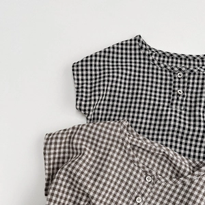 Kids gingham cotton short sleeve tops in black and brown plaid patterns
